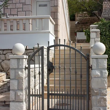 Apartments By The Sea Postira, Brac - 5152